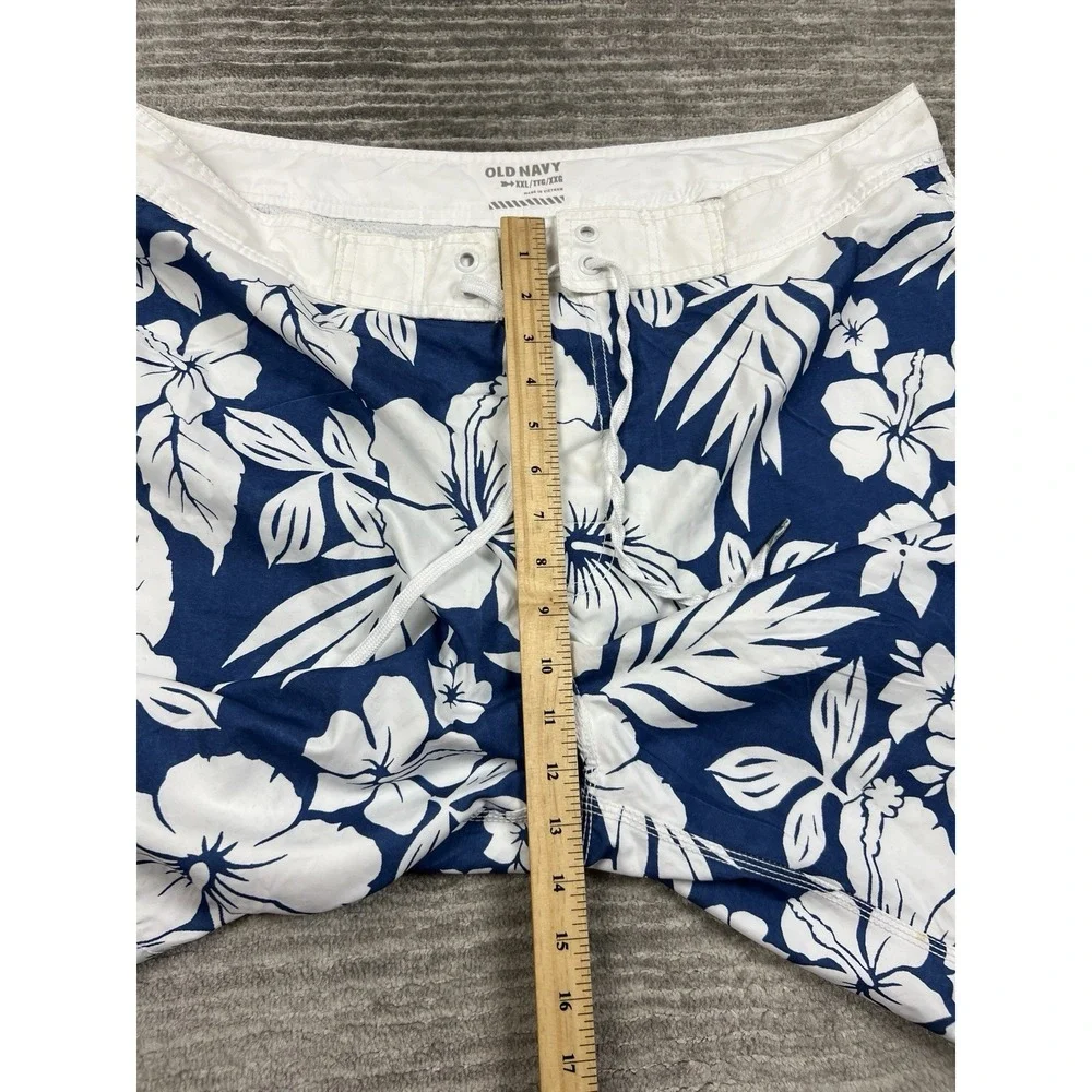 Old Navy has stain